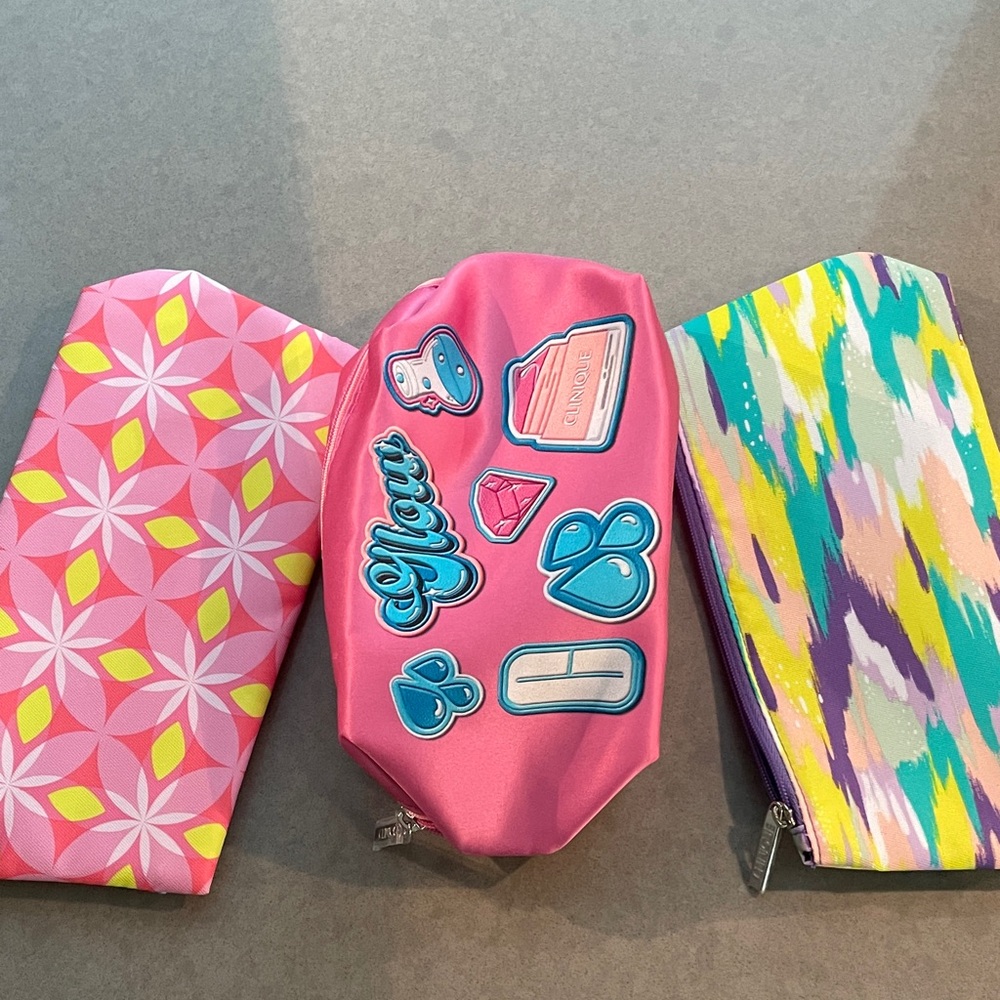 Clinique Kids Colorful Accessory Bag Trio